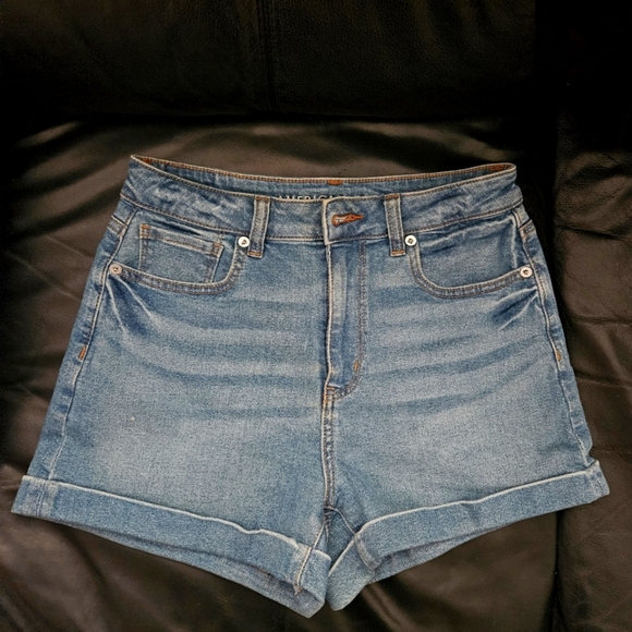 American Eagle Mom Shorts Stretchy High Rise Sz 2 US Denim Jeans - Picture 2 of 10